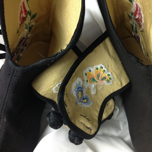 Colorful Embroidered Black Canvas Booties - Picture 7 of 8